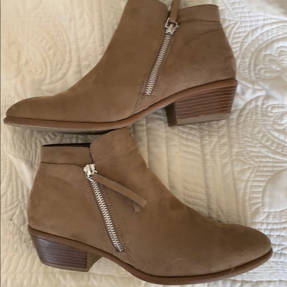 Brown Tan Suede Booties Size 7.5